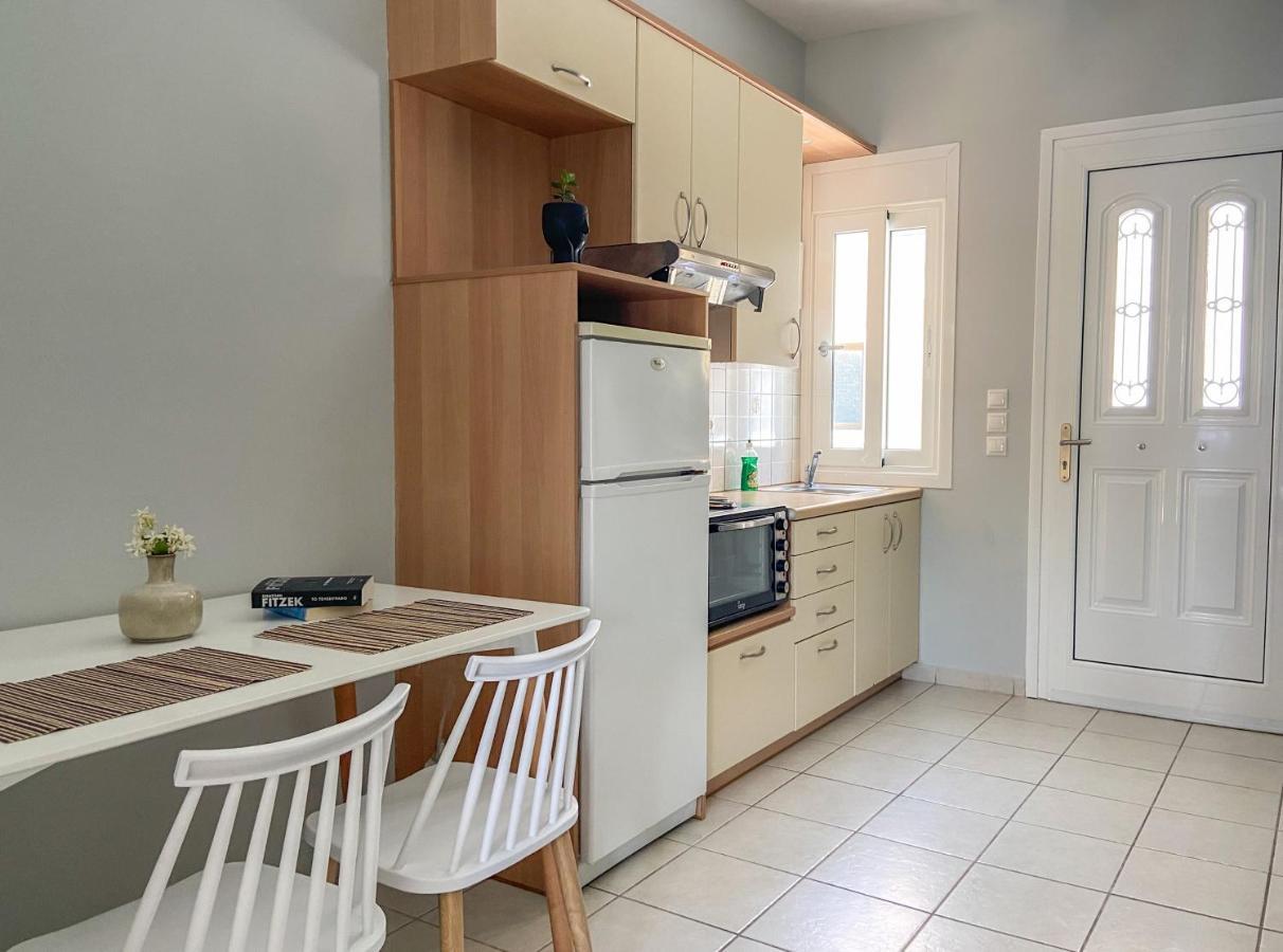 Ermis Apartments Argostoli  Buitenkant foto