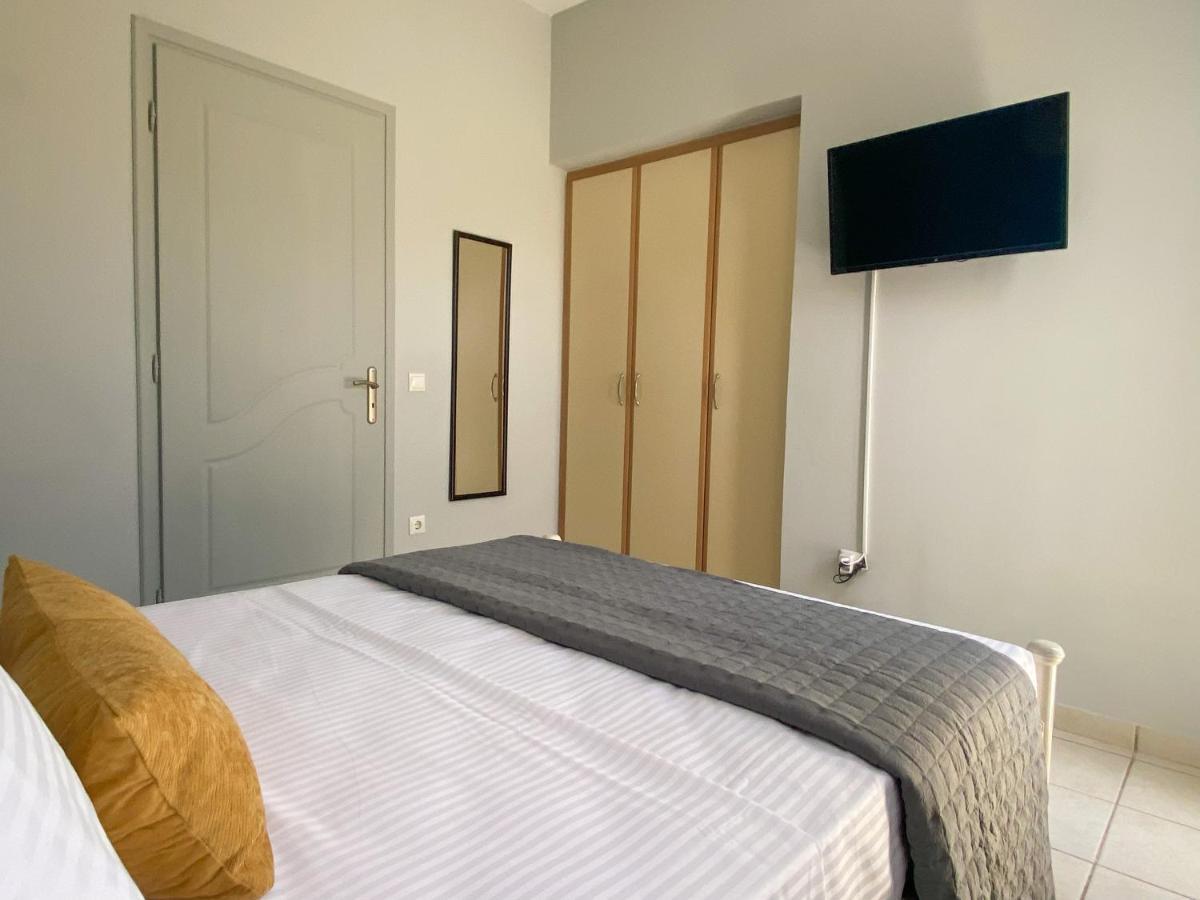 Ermis Apartments Argostoli  Buitenkant foto